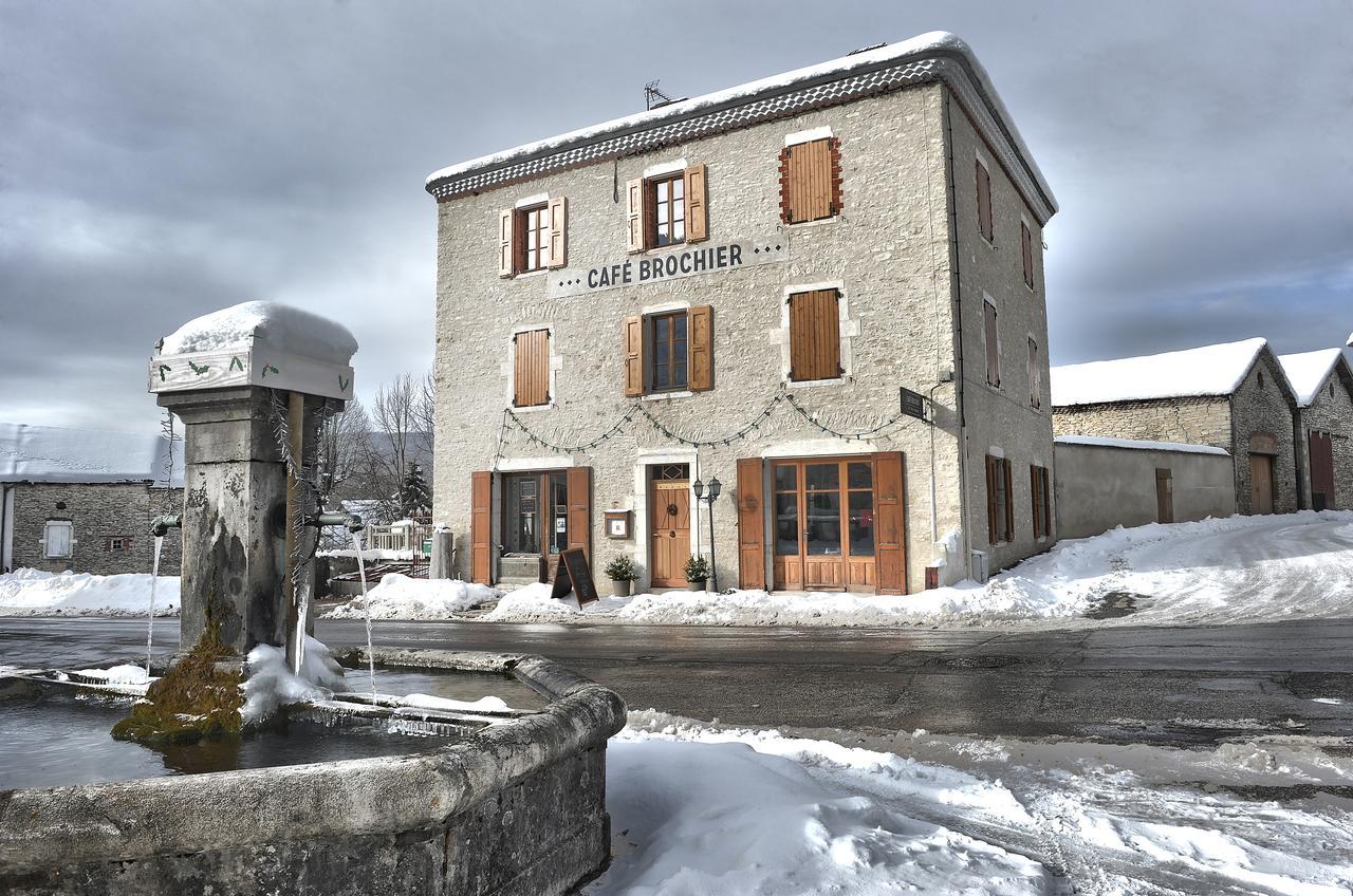 Cafe Brochier Hotel Saint-Julien-en-Vercors エクステリア 写真